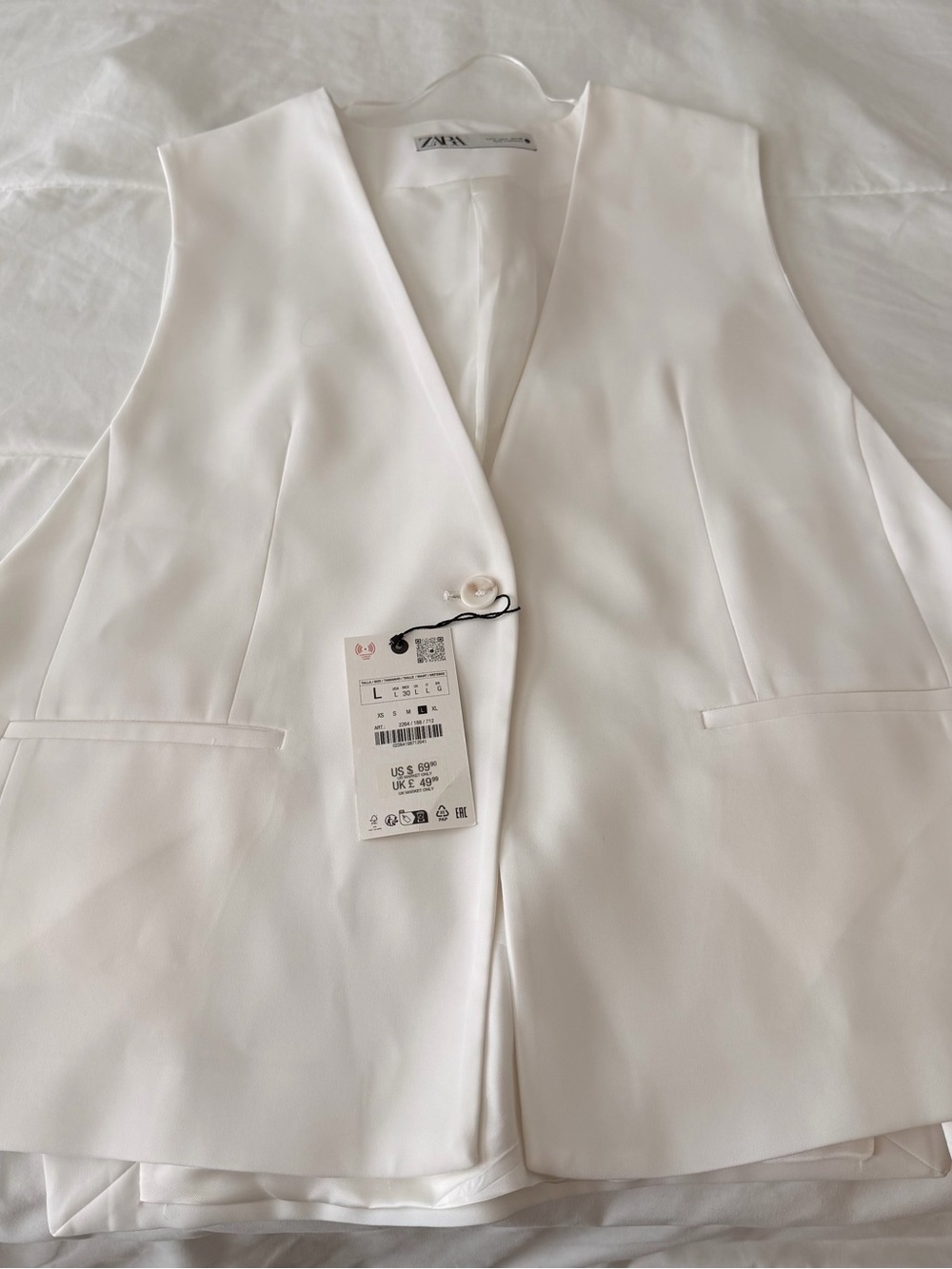 NWT | Zara Cream Single-Button Sleeveless Blazer